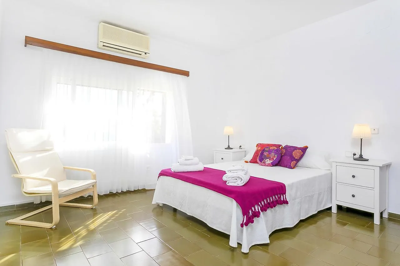Can Ben Parit San Antonio  Villa